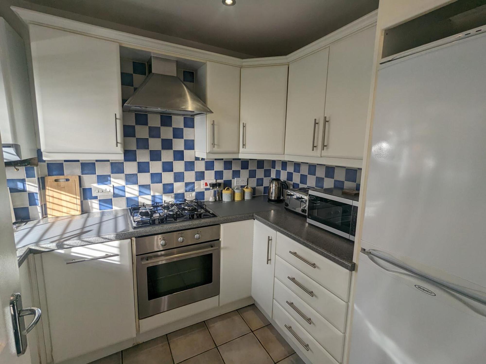 Superb Modern Apartment, Free Secure Parking! Apartment